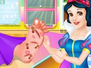 Snow White Help Rapunzel Foot Doctor